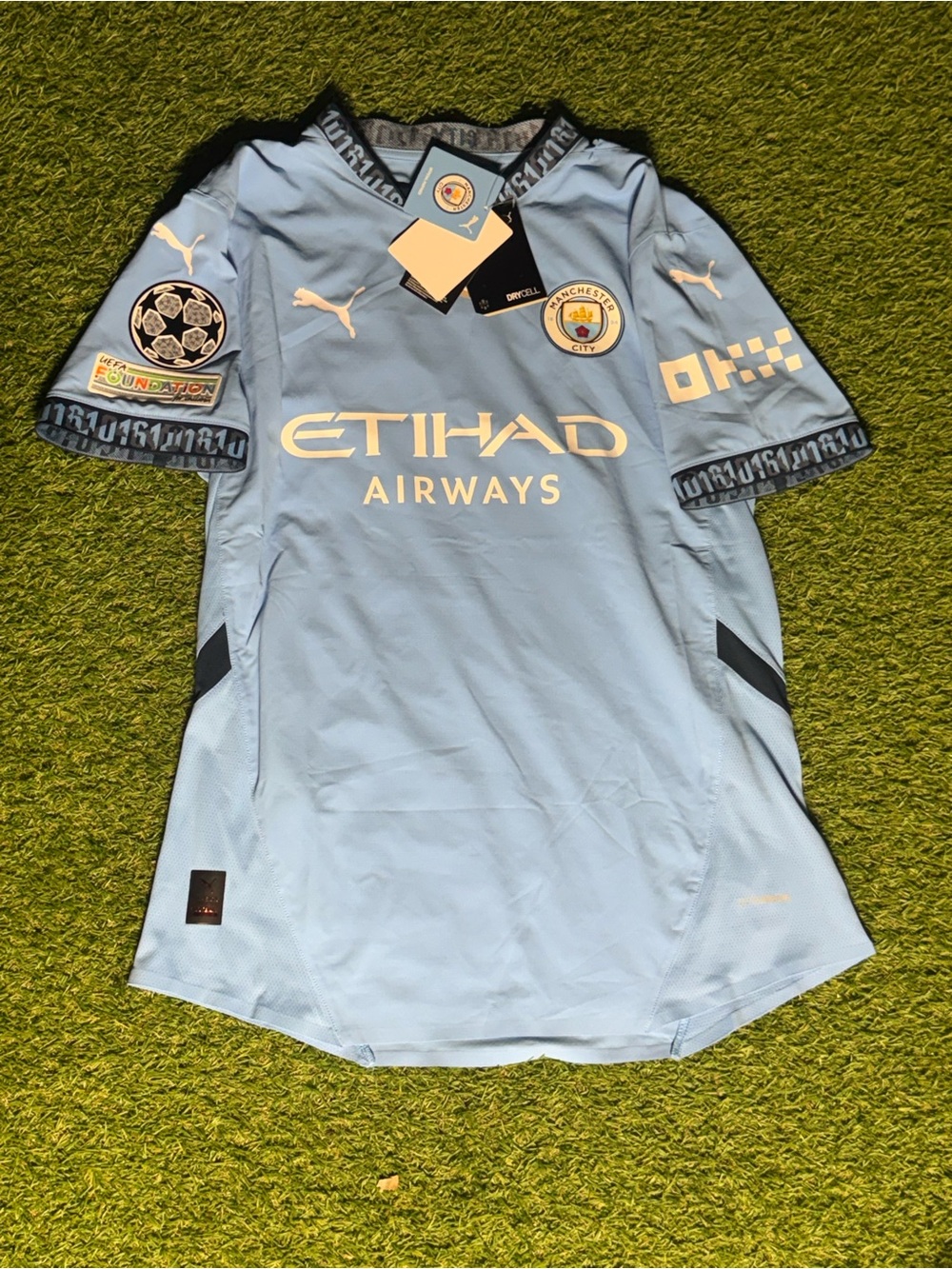 Manchester City 24/25  Jersey  J. Alvarez #19 Men’s Size L NWT